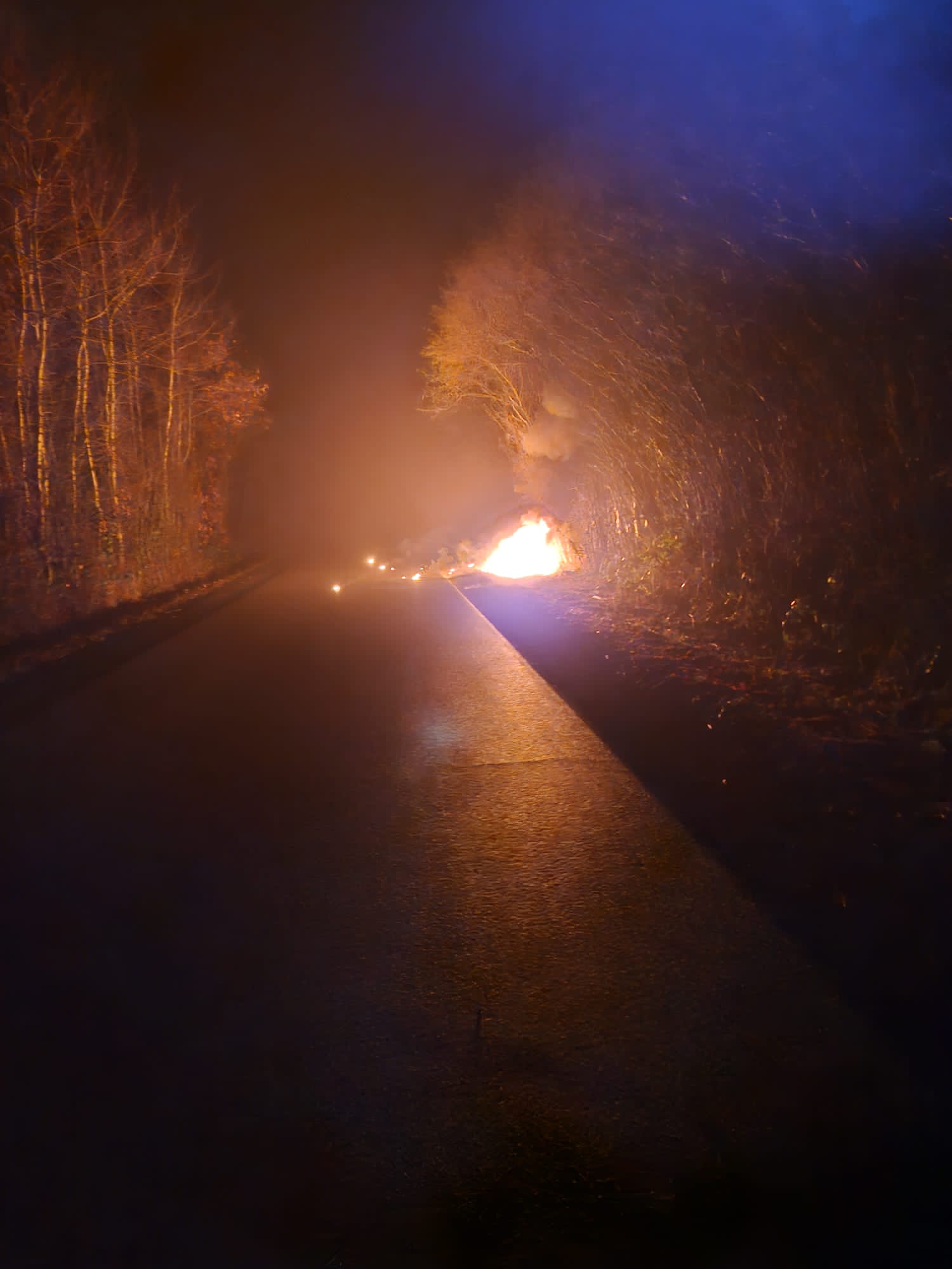 Einsatzfoto Brennt Reifenstapel